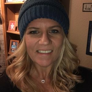 Meet your Posher, Tanya